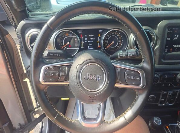 1C4HJXEN4LW114193 2020 JEEP WRANGLER Gray Widok wnętrza z tyłu