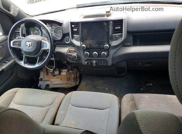 1C6RREBG0NN452049 2022 RAM 1500 Black Instrument cluster view