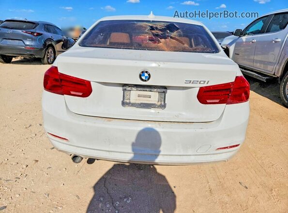 WBA8E1G3XHNU17681 2017 BMW 3 SERIES White წინა პანელის ხედი