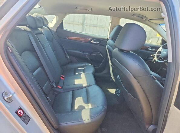 KNALB4J14H5086995 2017 KIA CADENZA Silver Rear interior view
