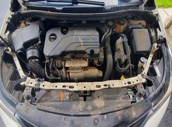 1G1BE5SM8K7147452 2019 CHEVROLET CRUZE White წინა პანელის ხედი