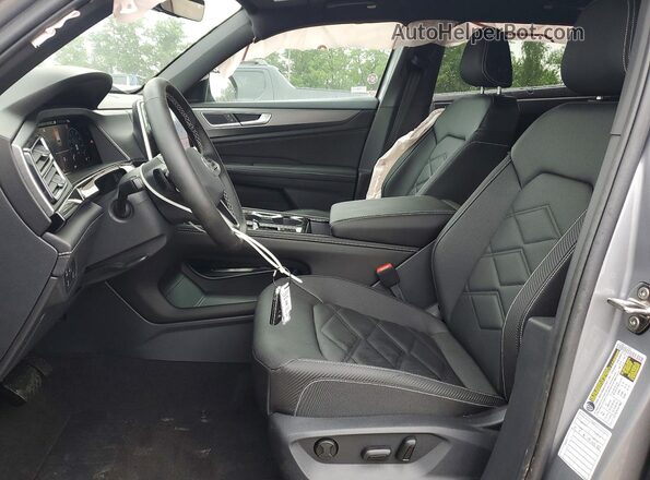 1V2HC2CA1TC224079 2026 VOLKSWAGEN ATLAS Gray Vista del salpicadero