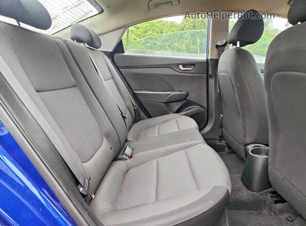 3KPC24A39KE079380 2019 HYUNDAI ACCENT Blue უკანა სალონის ხედი