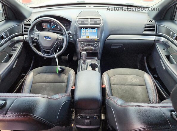 1FM5K7D8XJGC69104 2018 FORD EXPLORER Белый Вид щитка приборов