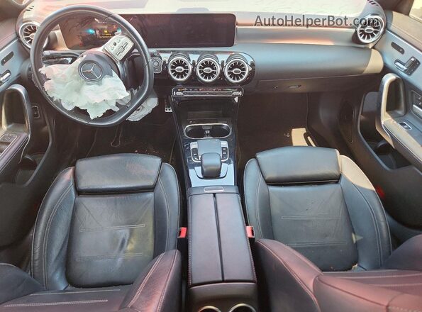 WDD5J4HB3LN033457 2020 MERCEDES-BENZ CLA-CLASS Red Սարքավորումների վահանակի տեսք