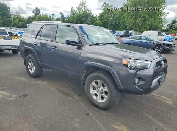JTEBU5JR8J5489139 2018 TOYOTA 4RUNNER Серый Вид спереди