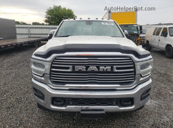3C63RRJL8KG624182 2019 RAM 3500 White Vista trasera