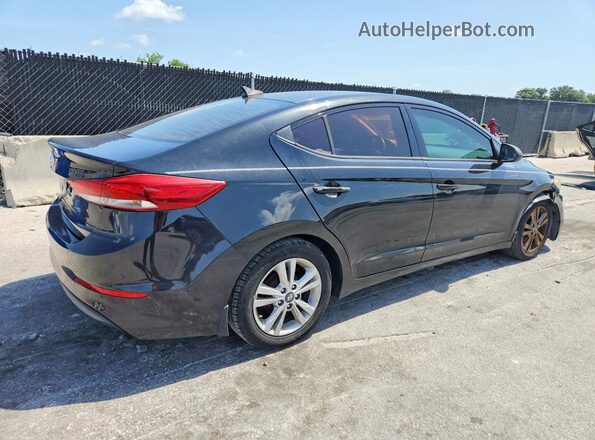 5NPD84LF1HH054035 2017 HYUNDAI ELANTRA Black Delantero derecho