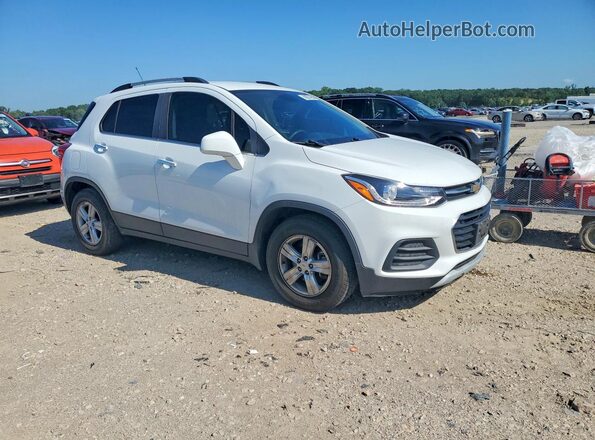 KL7CJLSB2HB238911 2017 CHEVROLET TRAX Белый Вид спереди