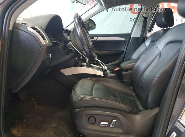 WA1C2AFP4HA062809 2017 AUDI Q5 Gray Widok deski rozdzielczej