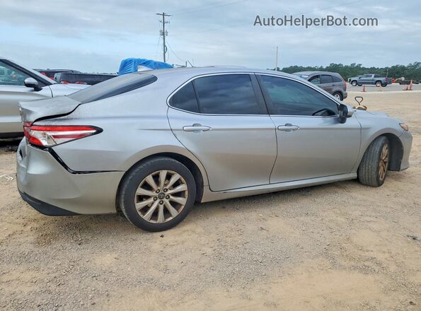 4T1B11HK4KU721317 2019 TOYOTA CAMRY Silver წინა მარჯვენა
