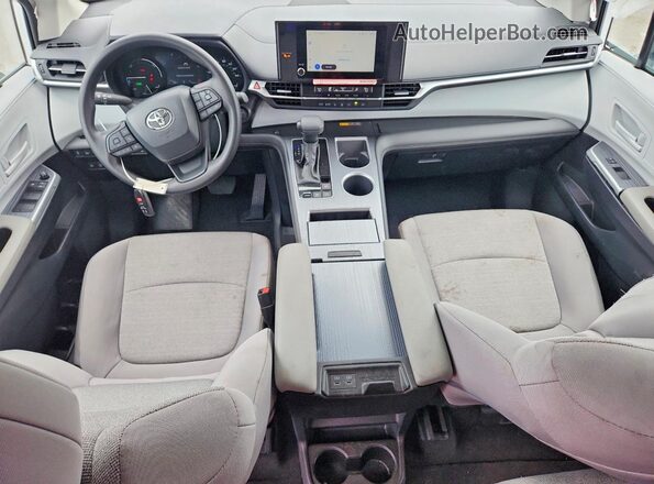 5TDKRKEC2TS290336 2026 TOYOTA SIENNA White Սարքավորումների վահանակի տեսք