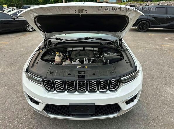 1C4RJYE6XN8748070 2022 JEEP GRAND White Սալոնի դիմացի տեսք