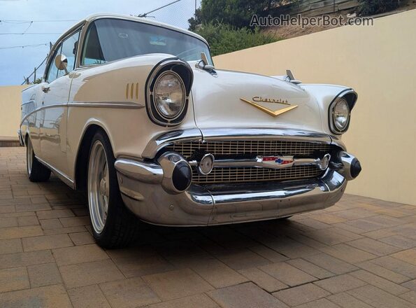 VC57K102611 1957 CHEVROLET BEL White Задня ліва чверть