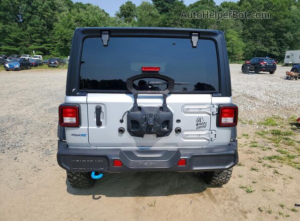 1C4JJXN64PW652358 2023 JEEP WRANGLER Silver წინა სალონის ხედი