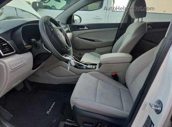 KM8J33A49KU010628 2019 HYUNDAI TUCSON Белый Вид панели приборов