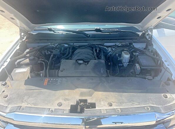 1GCNCNEH4JZ126674 2018 CHEVROLET SILVERADO White Widok deski rozdzielczej
