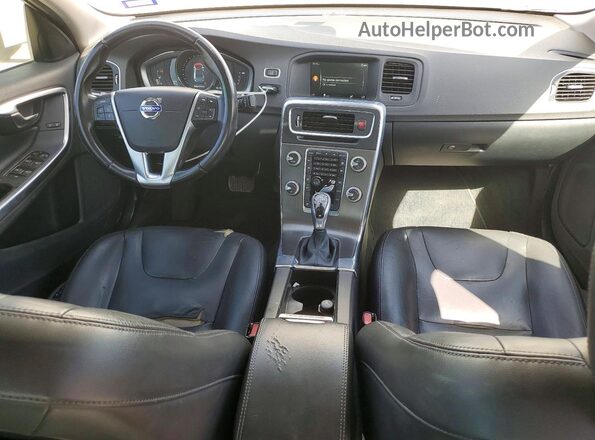 YV126MFK9G2392265 2016 VOLVO S60 White ხელსაწყოთა პანელის ხედი
