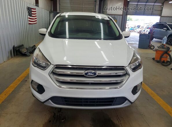 1FMCU0GD8KUA88569 2019 FORD ESCAPE White უკანა ხედი