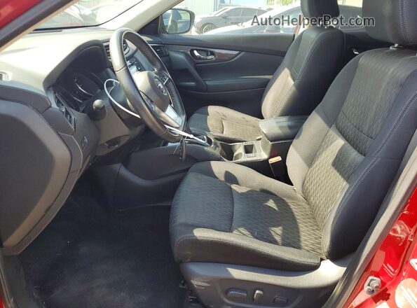 JN8AT2MV6HW277018 2017 NISSAN ROGUE Красный Вид панели приборов