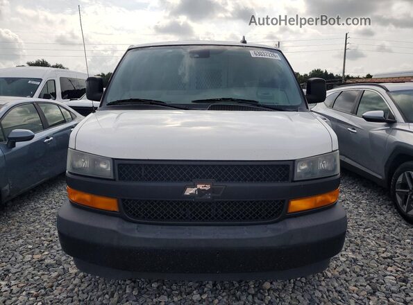 1GCWGAFG2K1366166 2019 CHEVROLET EXPRESS White Rear view