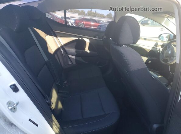 5NPD84LF9JH241335 2018 HYUNDAI ELANTRA White Rear interior view