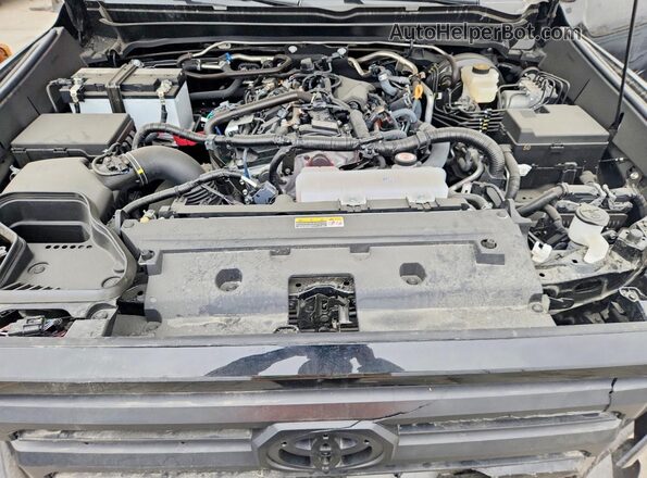 3TMKB5FN3SM050653 2025 TOYOTA TACOMA Black Շարժիչի բաժամունքի տեսք