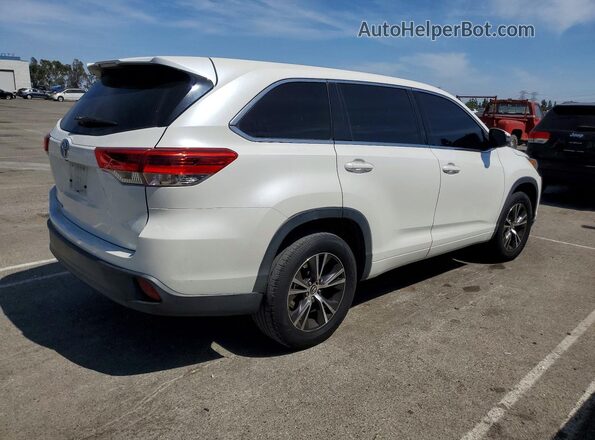5TDZARFH8HS030121 2017 TOYOTA HIGHLANDER White Front right