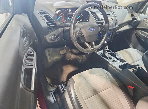 1FMCU9G98HUC01333 2017 FORD ESCAPE Бордовый Вид щитка приборов