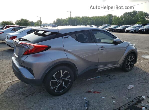 NMTKHMBX9JR056647 2018 TOYOTA C-HR Silver Передня права чверть