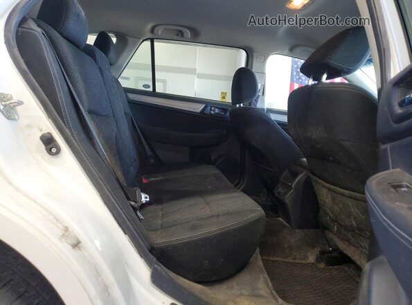 4S4BSAFC5K3374479 2019 SUBARU OUTBACK White Widok wnętrza z tyłu