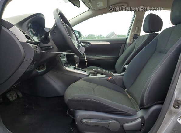 3N1AB7AP8HY407653 2017 NISSAN SENTRA Серый Вид панели приборов