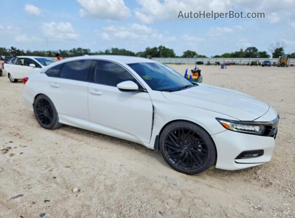 1HGCV1F31KA161963 2019 HONDA ACCORD Белый Вид спереди