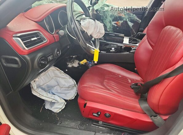 ZAM57RTL1H1224147 2017 MASERATI GHIBLI Белый Вид панели приборов