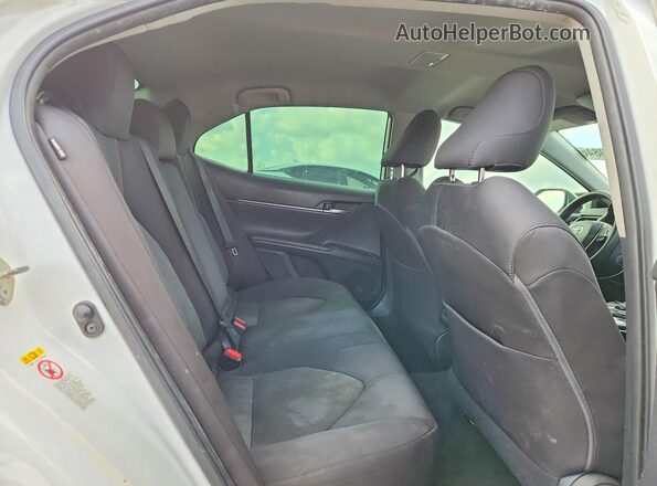 4T1B11HK5KU243019 2019 TOYOTA CAMRY White Rear interior view