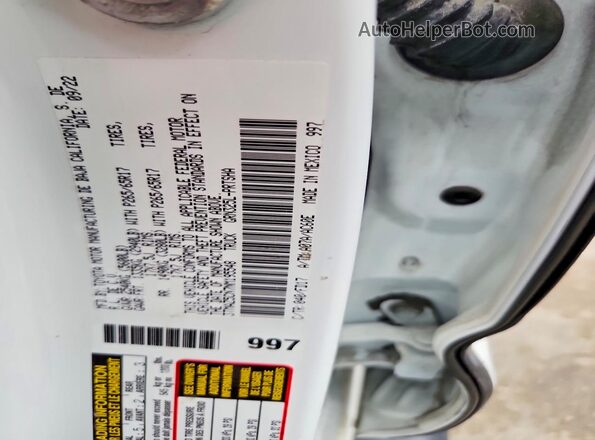 3TMAZ5CN7NM195548 2022 TOYOTA TACOMA White VIN კოდის სტიკერის ხედი