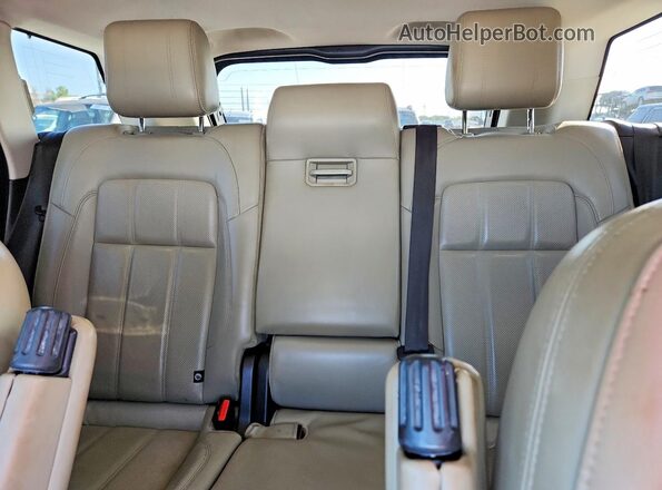 SALWR2RY4LA723488 2020 LAND ROVER RANGE White Rear interior view