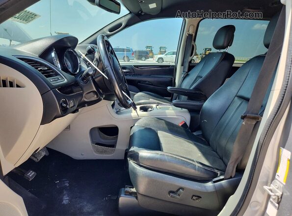 2C4RDGCGXLR160751 2020 DODGE GRAND Silver Dashboard view