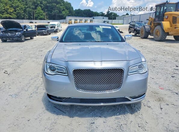 2C3CCAKG3GH208498 2016 CHRYSLER 300 Silver Rear view