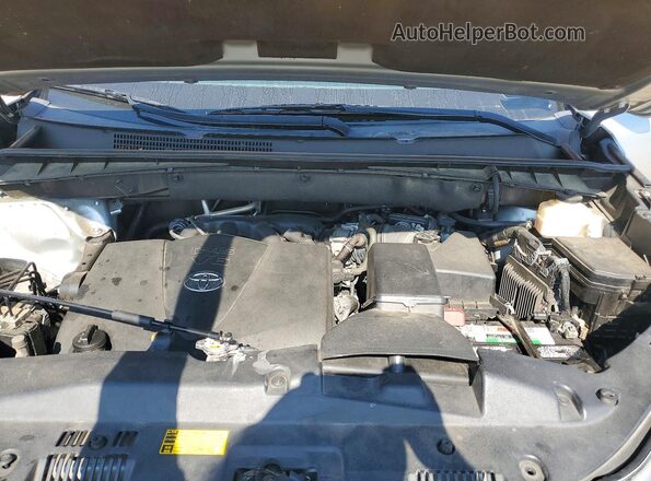 5TDKZRFH4KS550625 2019 TOYOTA HIGHLANDER Silver Вид підкапотного простору