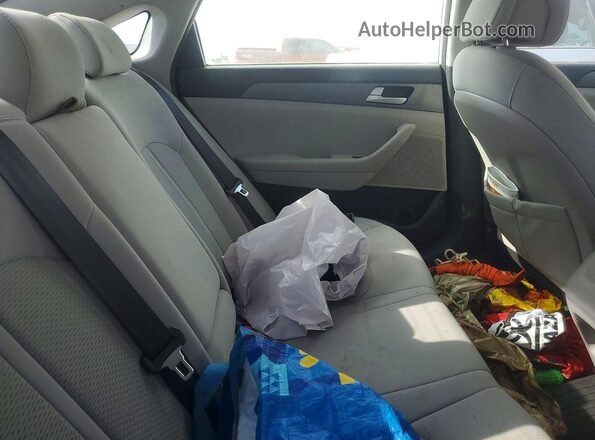 5NPE24AF2GH386301 2016 HYUNDAI SONATA White Սալոնի հետևի տեսք