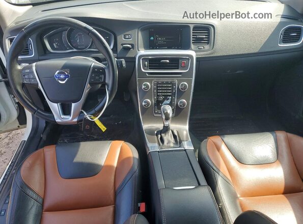 YV4612HK5G1013353 2016 VOLVO V60 Белый Вид щитка приборов
