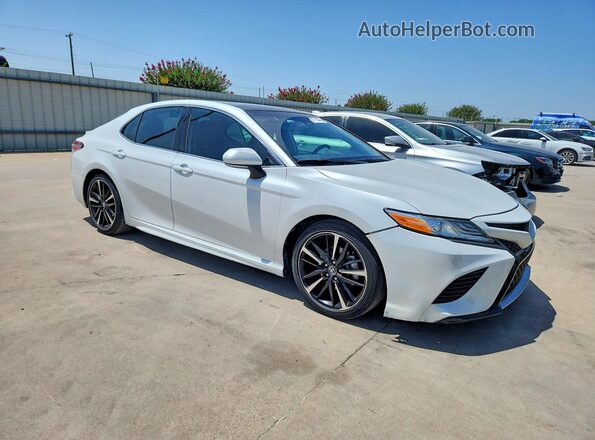 4T1K61AK9LU904581 2020 TOYOTA CAMRY White Դիմացի տեսք