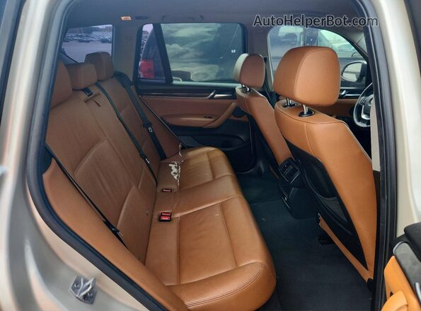 5UXWX9C59H0T12393 2017 BMW X3 Silver უკანა სალონის ხედი