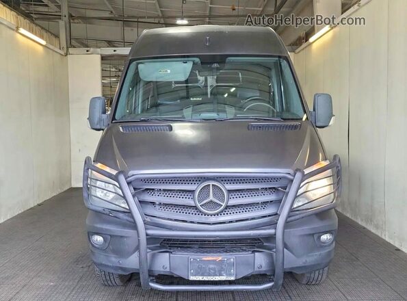 8BRPE7CD5JE158134 2018 MERCEDES-BENZ SPRINTER Gray Widok naklejki z numerem VIN