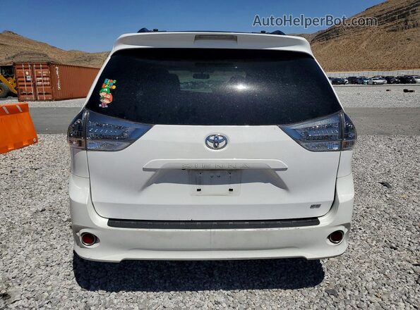 5TDXK3DC3GS750076 2016 TOYOTA SIENNA White Սալոնի դիմացի տեսք