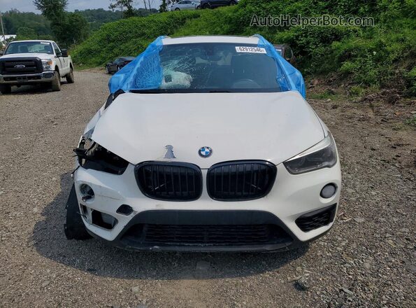 WBXHU7C37H5H37190 2017 BMW X1 White Vista trasera