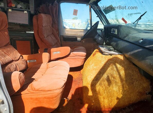 B21BF8X175898 1978 DODGE UNK Угольный Вид салона спереди