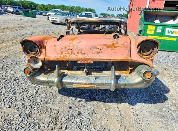 C57K149759 1957 CHEVROLET BEL Пожар Вид задней части салона