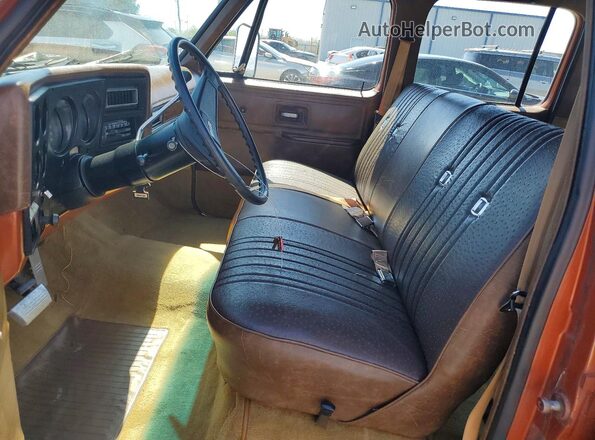 CCS267F176558 1977 CHEVROLET C20 Коричневый Вид салона спереди